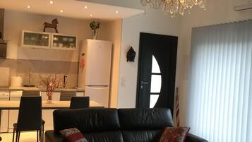 Télévision, lecteur de DVD, chaßne hi-fi