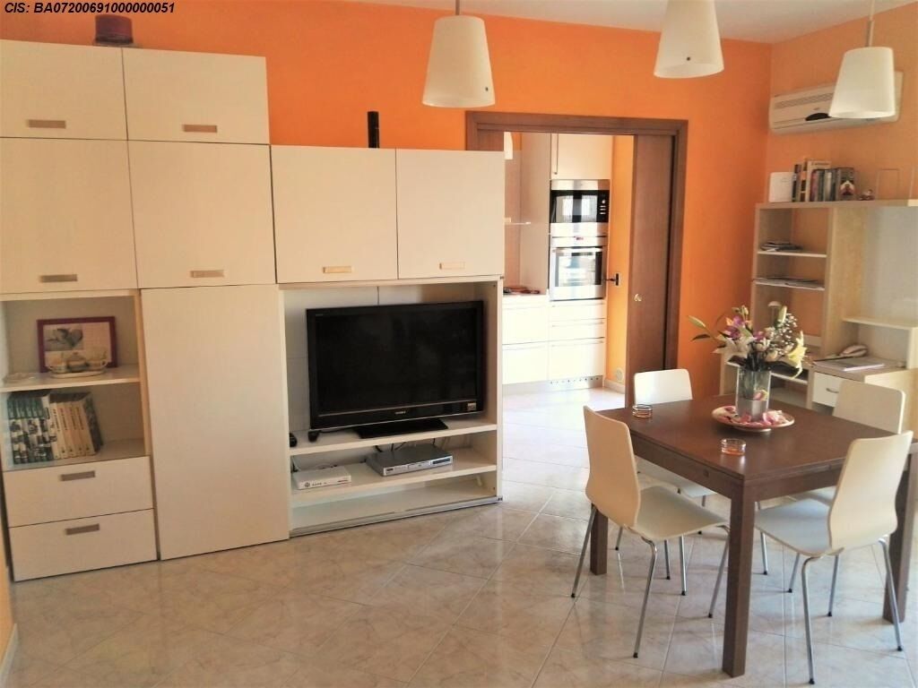 LA BOMBONIERA WITH PRIVATE PARKING AND FREE WI-FI