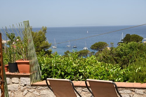 Sant' Andrea Cotoncello: House with amazing sea view and garden