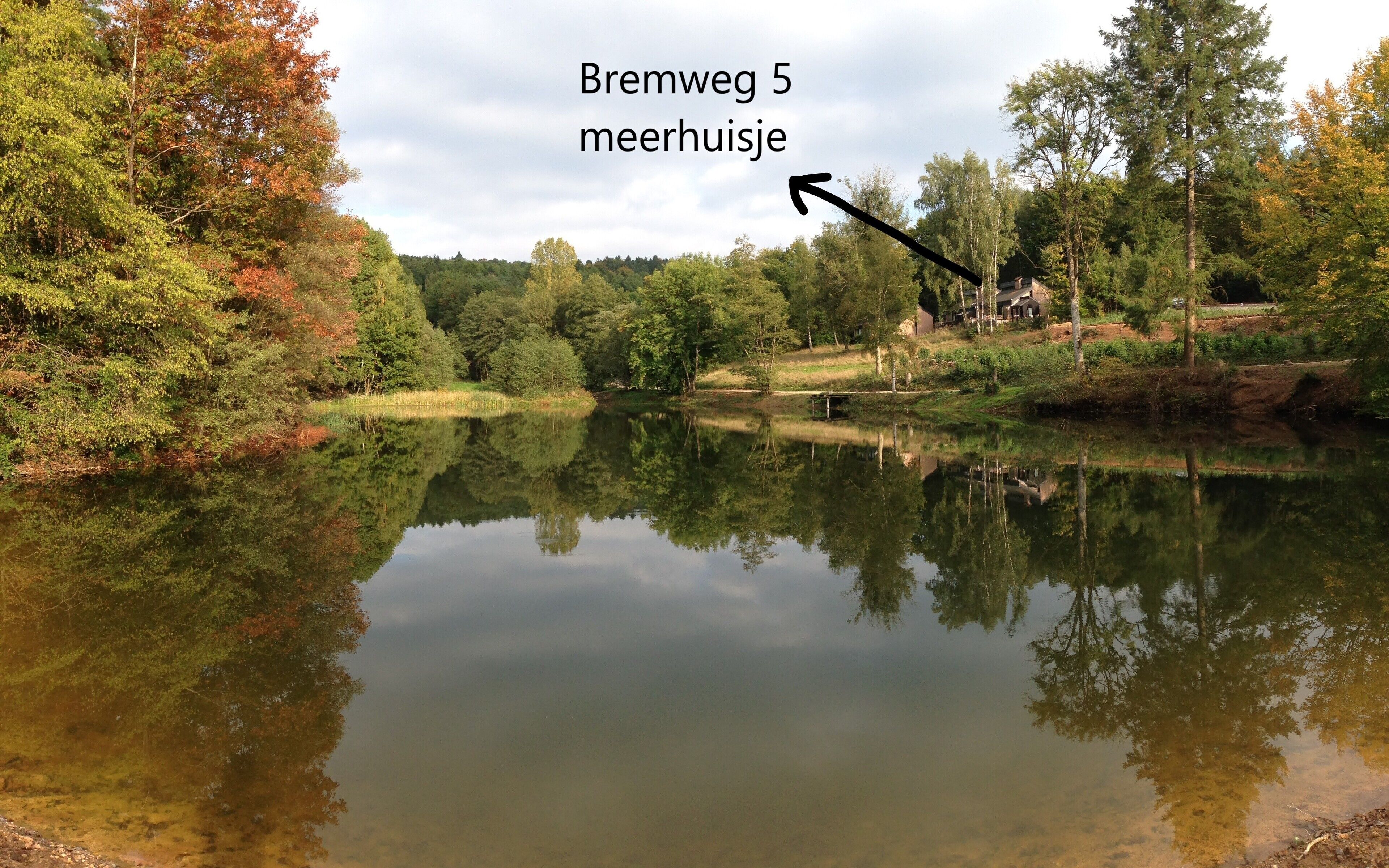 MEERHUISJE: TOP HOUSE - view of the lake - shared swimming pool