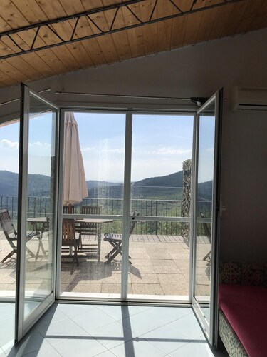 Appartement dans Agritourisme avec piscine a 15km dela mer