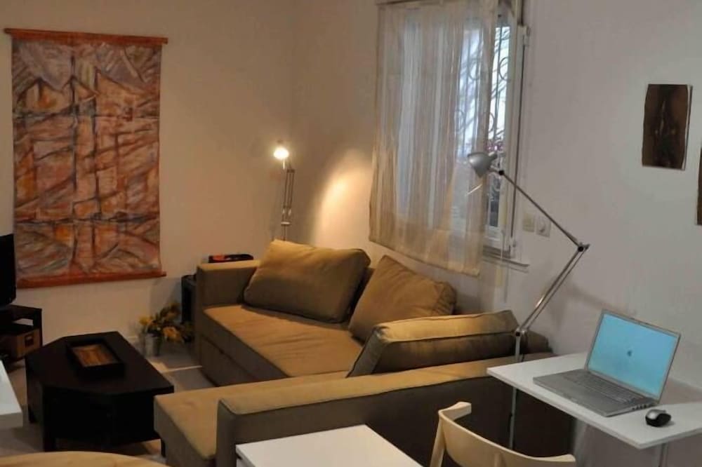 One room apartment - Toulouse