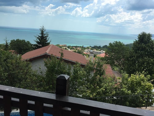 5 Star Luxury Villa - Large Private Pool - Spacious Rooms - Panoramic Sea Views