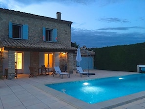 Piscine extérieure, piscine chauffée