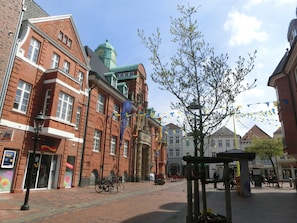 Luokittelematon kuva, 4 kautta 77, painike