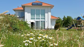 Esterni