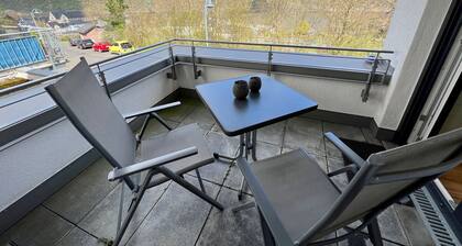 Moderne 5 Sterne FEWO "Rheinwein 2" mit Rheinblick und Aufzug in Boppard
