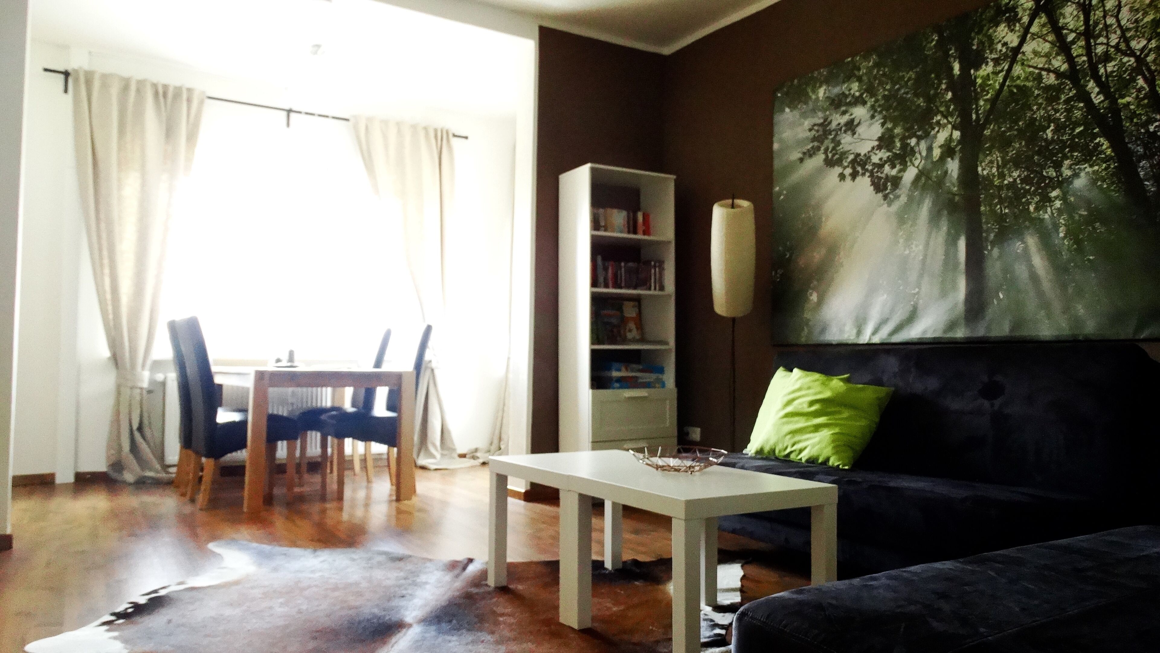 Holiday mountain goat