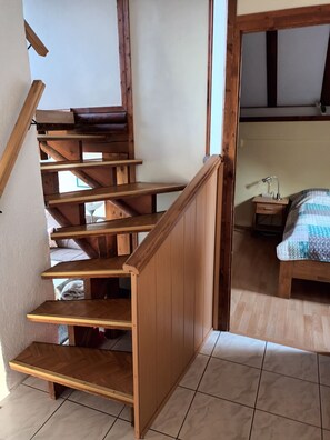 3 bedrooms, travel crib, free WiFi