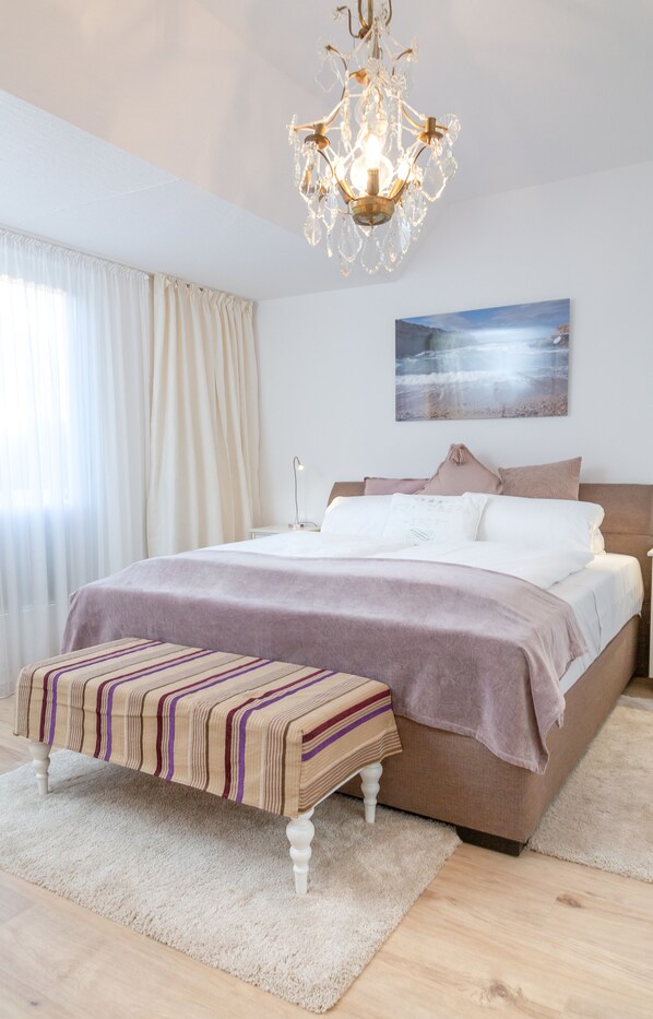 1 Schlafzimmer, Bügeleisen/Bügelbrett, kostenloses WLAN, Bettwäsche