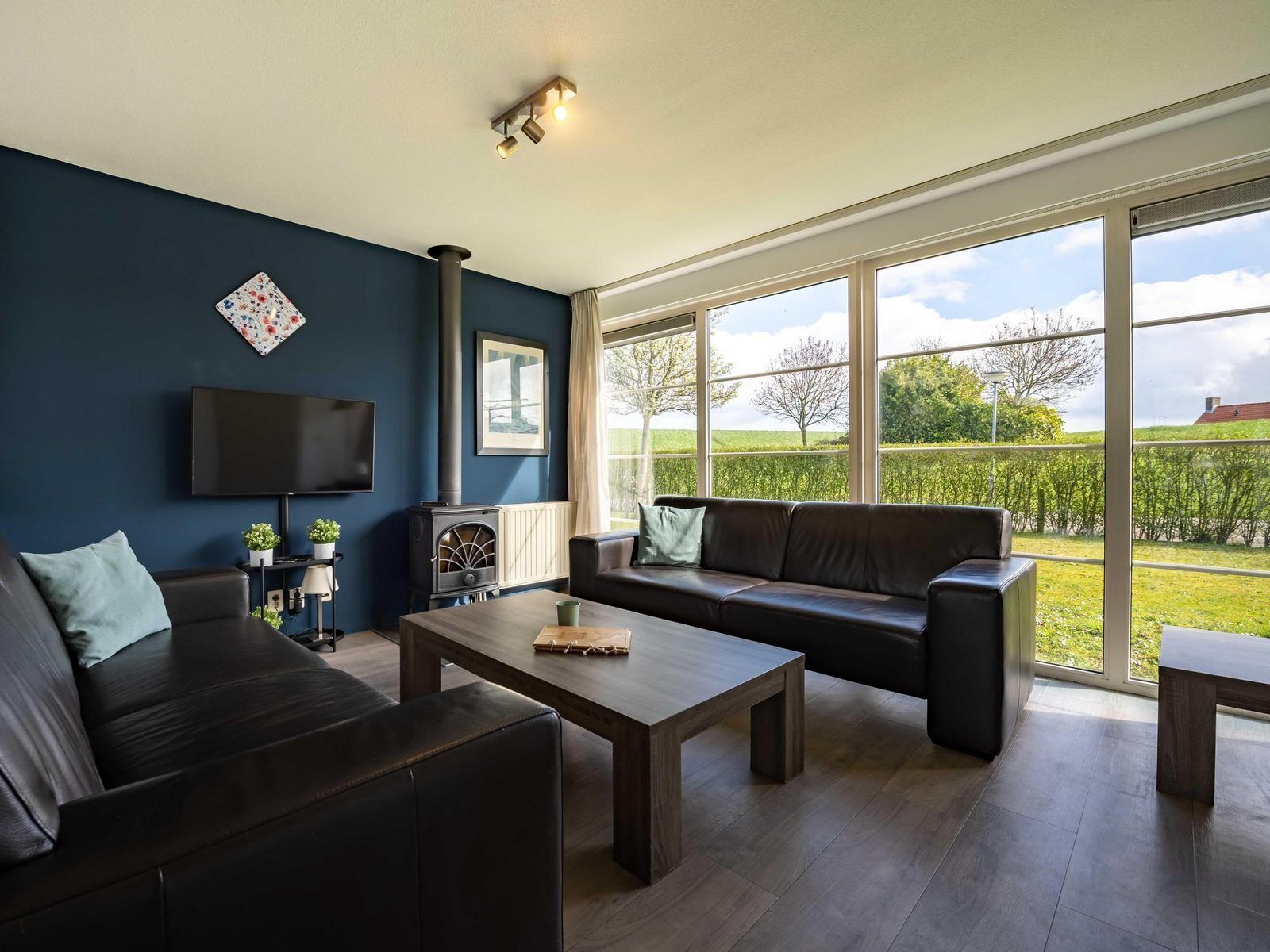 Antibes 234 - Kustpark Village Scaldia - Detached holiday home directly at the lake with spacious garden