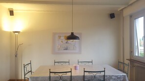 تناول الطعام