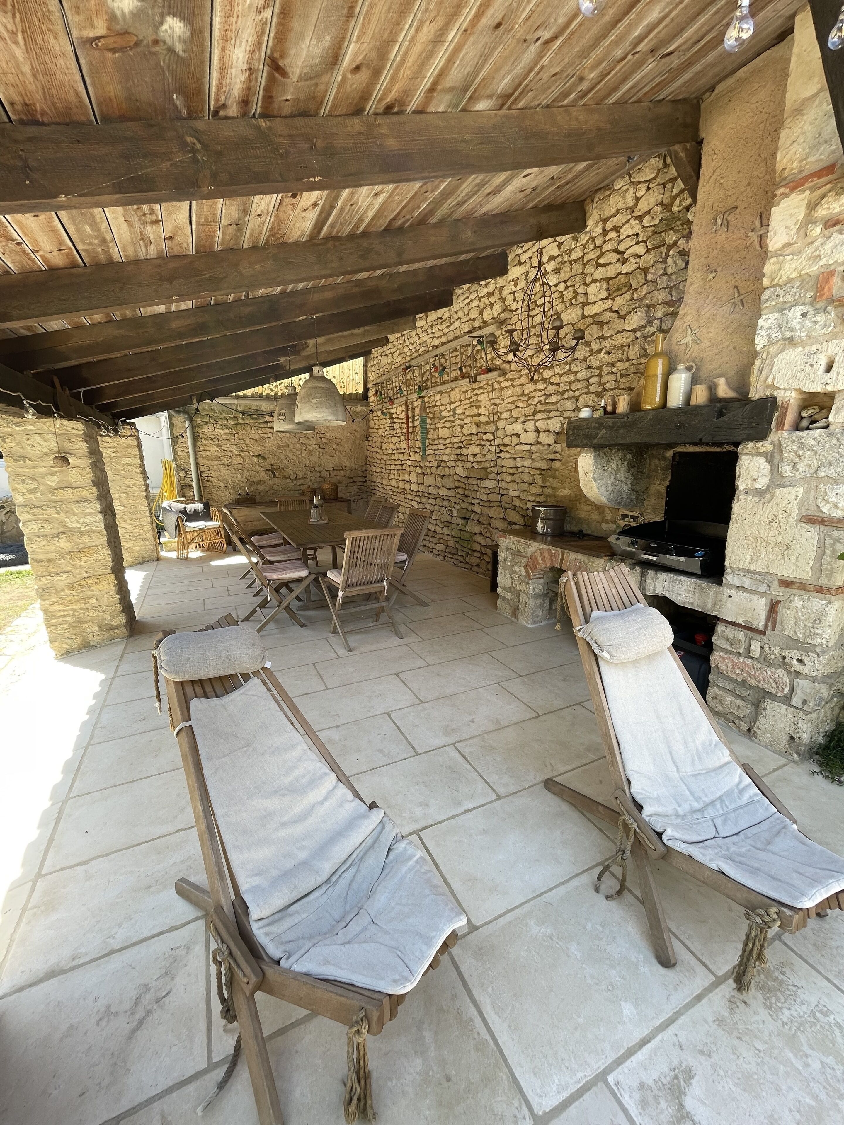 ILE D'OLERON in DOMINO traditional Oleron house 6/8 people