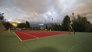 Sport court - T3 attic with private garden, air-conditioned Tennis court, EV terminal in a 2-hectare park. (EMBRUN)