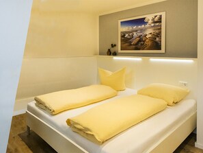 2 Schlafzimmer, Reisekinderbett, kostenloses WLAN