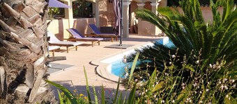 Ground floor villa with pool 10 minutes from cassis.