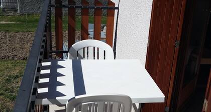 Casa de campo en la montaña con Wifi para 4 personas en el valle de Orlu!