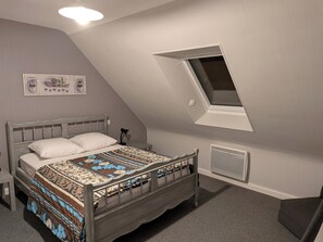 3 Schlafzimmer, Bügeleisen/Bügelbrett, WLAN