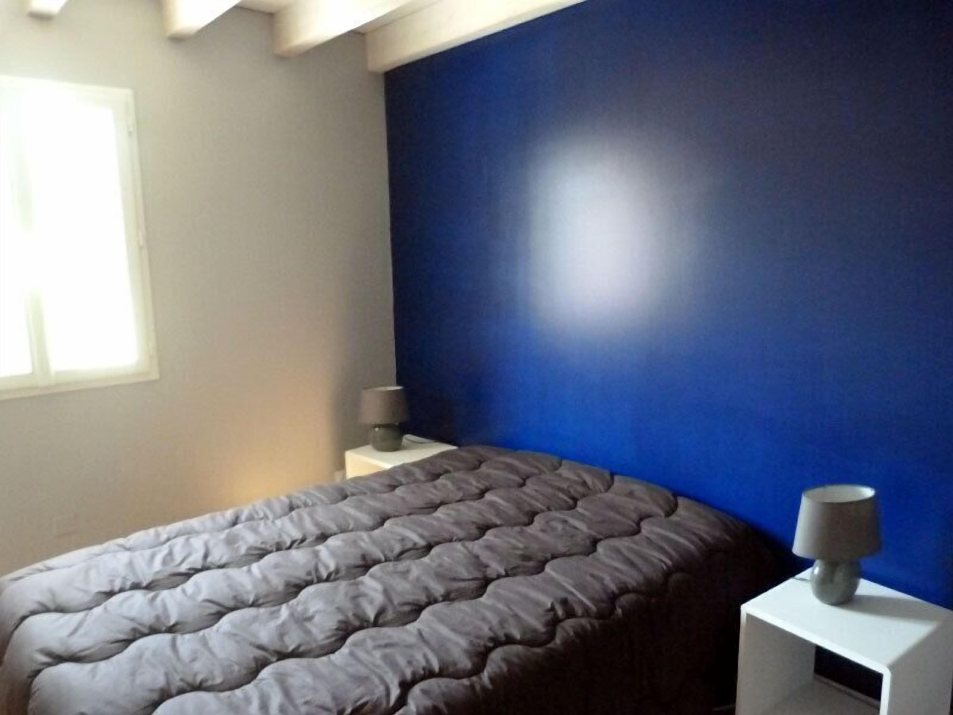 4 bedrooms, iron/ironing board, travel crib