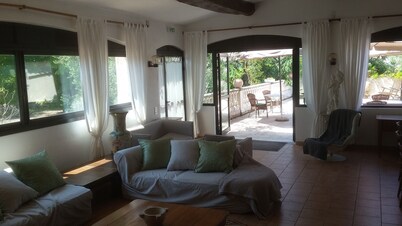 House 100 m2 on wooded land