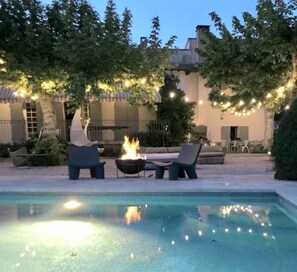 Outdoor pool - AUTHENTIC FAMILY HOME for a successful vacation in a peaceful setting (Gémenos)