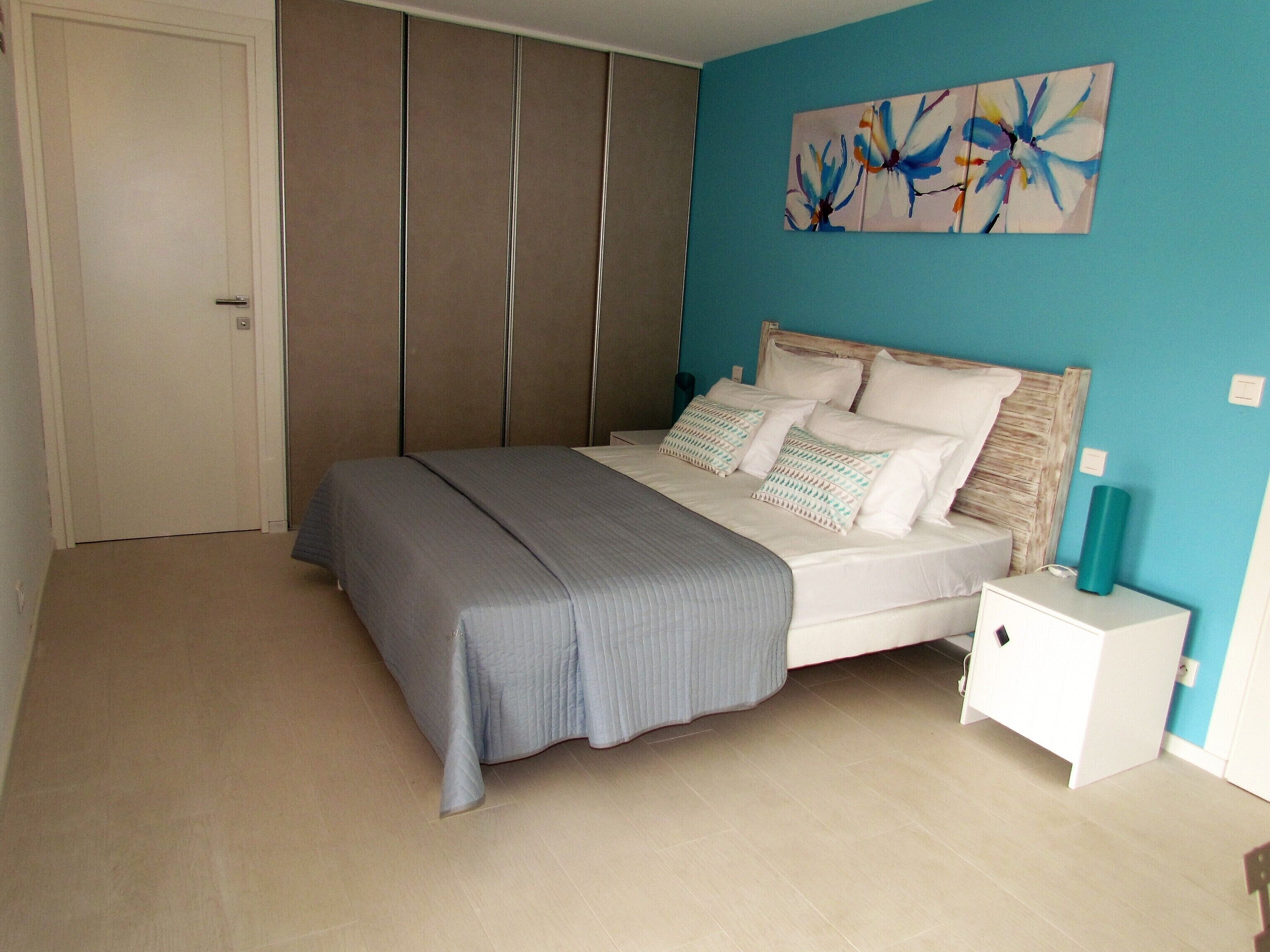 3 chambres, bureau, fer et planche à repasser, Wi-Fi gratuit