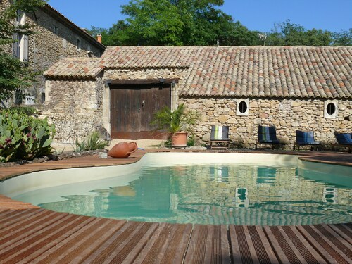 Gîte médiéval dans Mas du XVIII ème