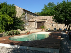 Pool - medieval cottage "Pastourelle" Mas in the XVIII (Bollène)