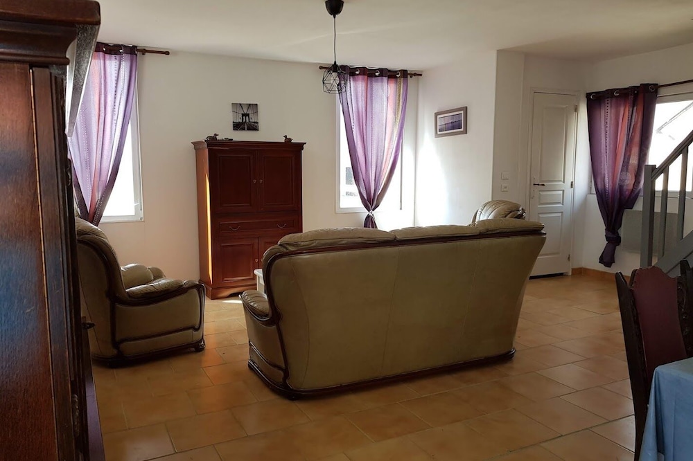 Equestrian home / 3 bedroom house in the Loire Valley.