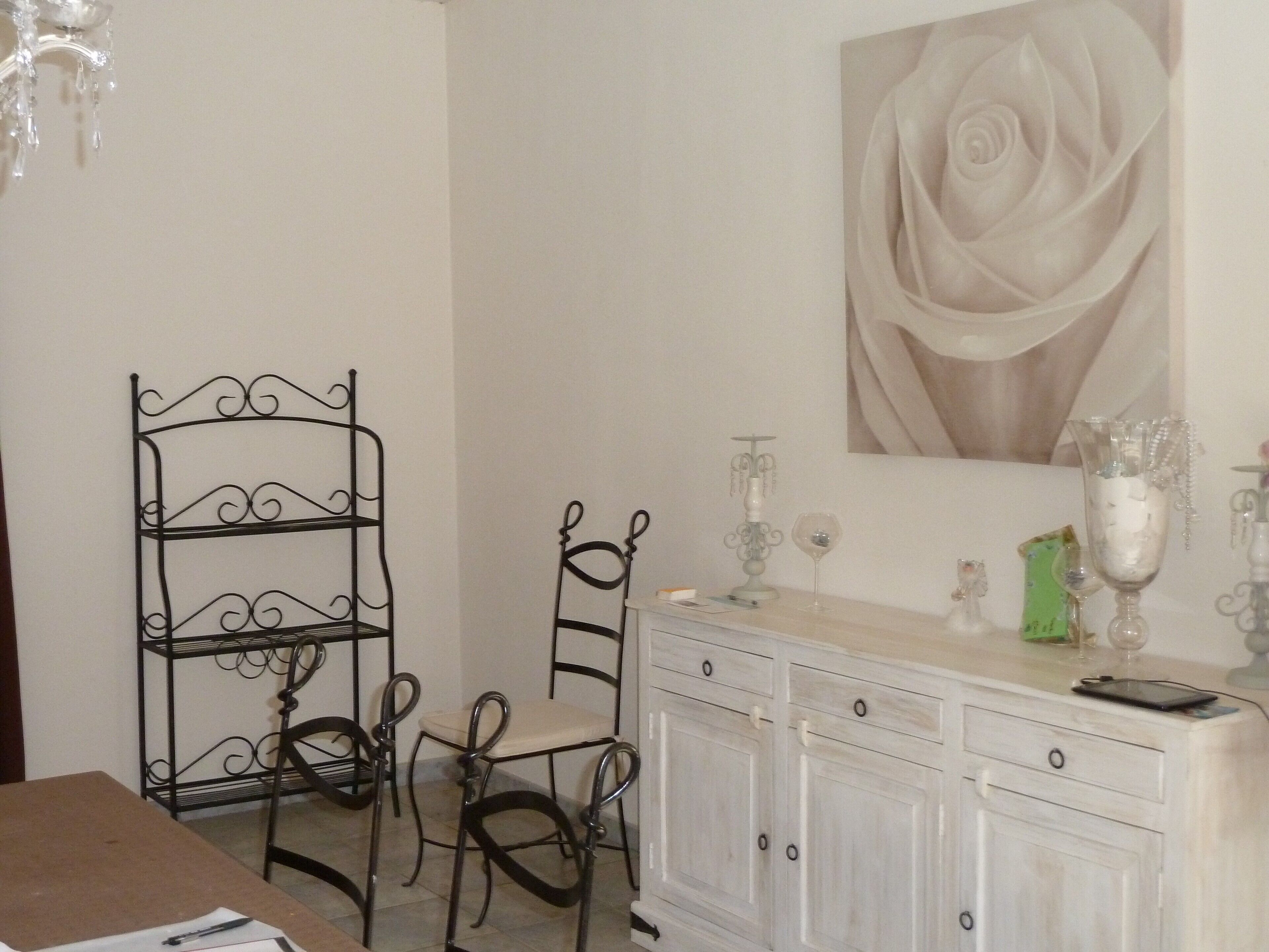 Recent 400 m² villa sleeps up to 21 with pool and sports room in Hérault