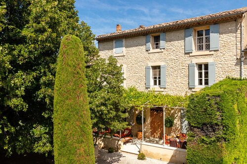 Mas  Provençal, Mont-Ventoux, Provence, grande piscine chauffée , WIFI, Clim