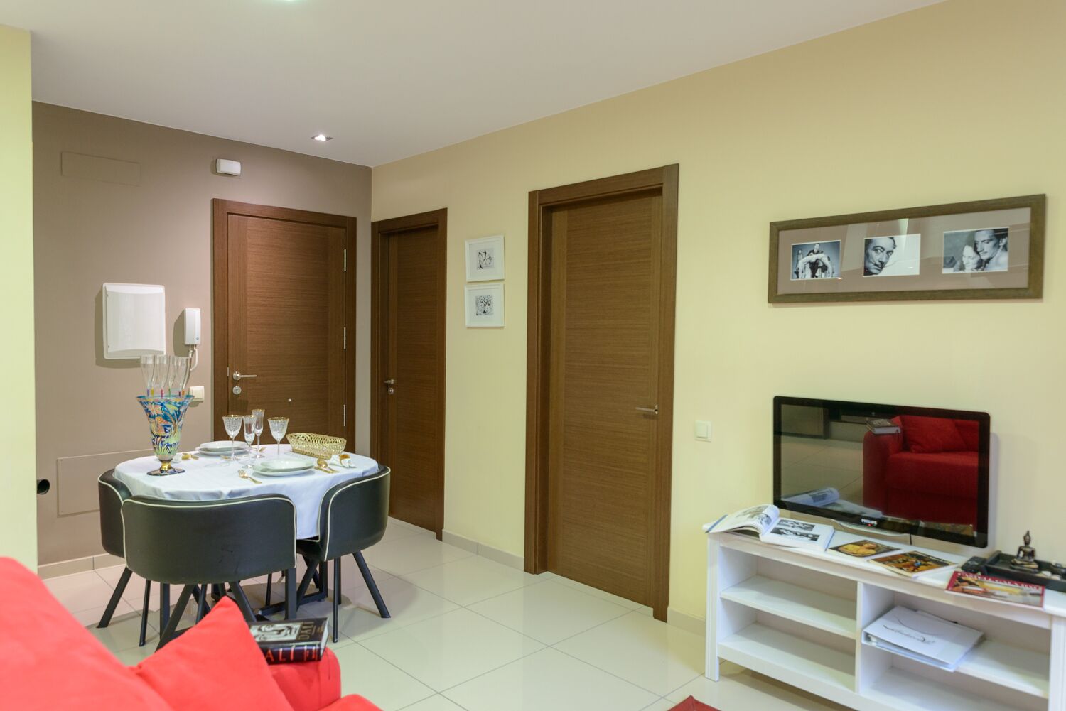 Dalí's stop on his way to France