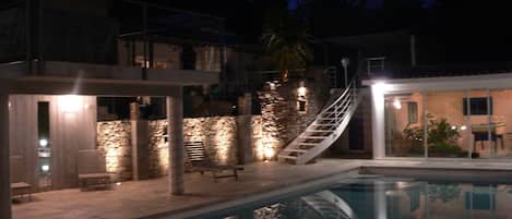 Piscina all'aperto