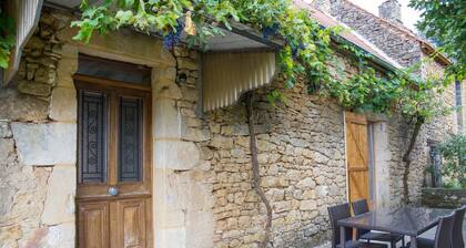 kalustettu luokiteltu turismi (3 tähteä), sisustus kunnostettu