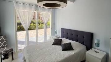 5 bedrooms, iron/ironing board, travel crib, WiFi