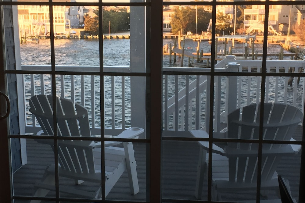 Bayfront with dock and fire pit, @ Harris Harbor, Beach Haven Park, LBI