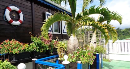 Charming bungalow with swimming pool, all comfort. Classified 3 *** by Atout France.
