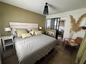 3 Schlafzimmer, Bügeleisen/Bügelbrett, Reisekinderbett, kostenloses WLAN