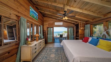 2 chambres, coffres-forts dans les chambres, Wi-Fi, draps fournis