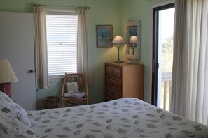 4 bedrooms, iron/ironing board, travel crib, free WiFi