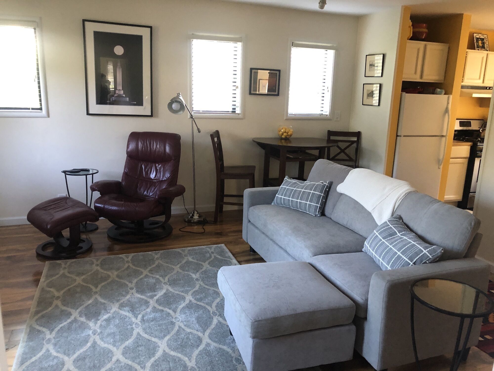 Cozy Quiet Cottage Close to Trails, Wine Country and SF! 