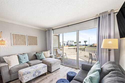  Sonne, Brandung, Meer!  Tolle Aussicht und Meeresbrise vom großen Balkon!