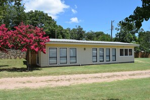 Exterior - Lake House at Texas Hills RV Haven sitting on Lake Buchanan. (Tow)