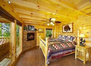 2 bedrooms, iron/ironing board, WiFi