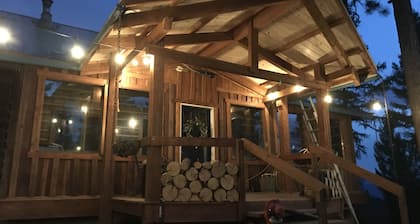 Ridgeline Retreat und Unterkünfte Das Hotel liegt im schönen Westen von Montana