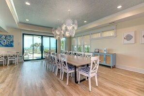 Dining - 'Belle Mer'~ OCEAN FRONT, PRIVATE POOL, HOT TUB, ELEVATOR (Isle of Palms)