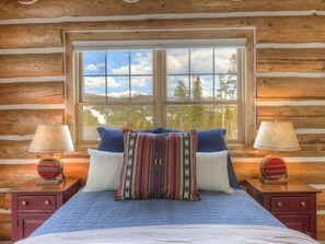 4 bedrooms, iron/ironing board, Internet, bed sheets - Big Sky Vacation Rentals: PR Chief Gull 1 (Big Sky)