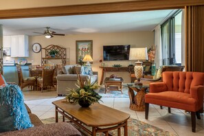 Smart-TV, DVD-spiller, bordtennis og musikkbibliotek