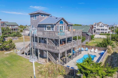 Oceanview-koti, 2 kpl rannalta, uima-allas, poreallas, koiraystävällinen, kävely rannalle