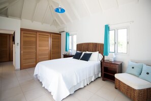 1 bedroom, iron/ironing board, free WiFi, bed sheets - Villa Kali - Villa for 2 - Pool, Wi-Fi, Spectacular View (Vitet)